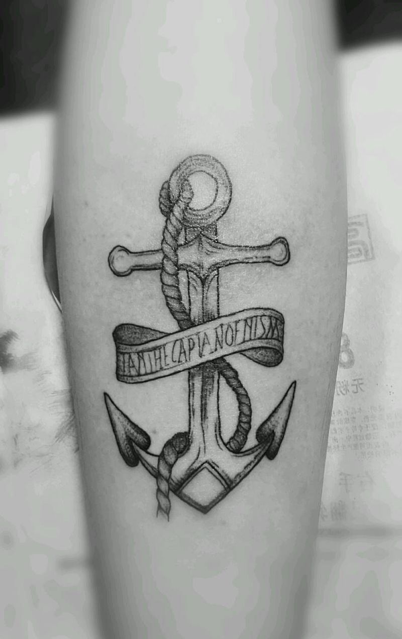 小作品纹身图片_肩部腿部欧美贴纸字符成品纹身图案