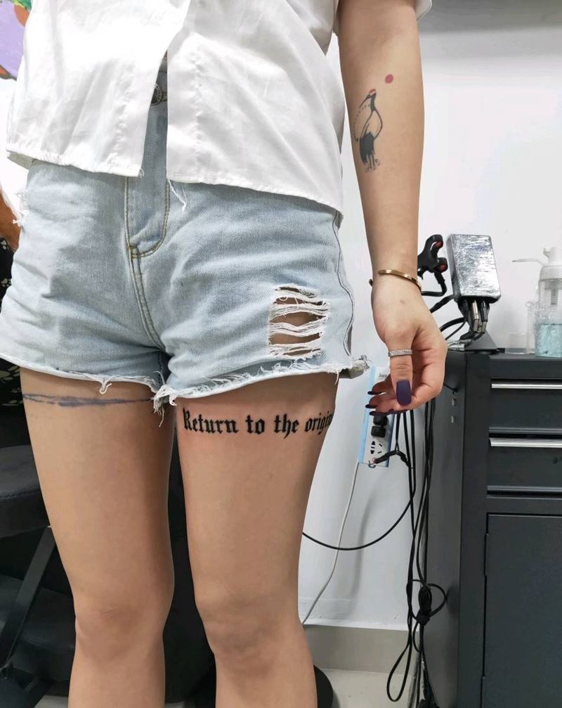 哥特英文纹身图片_腿部花体字纹身图案