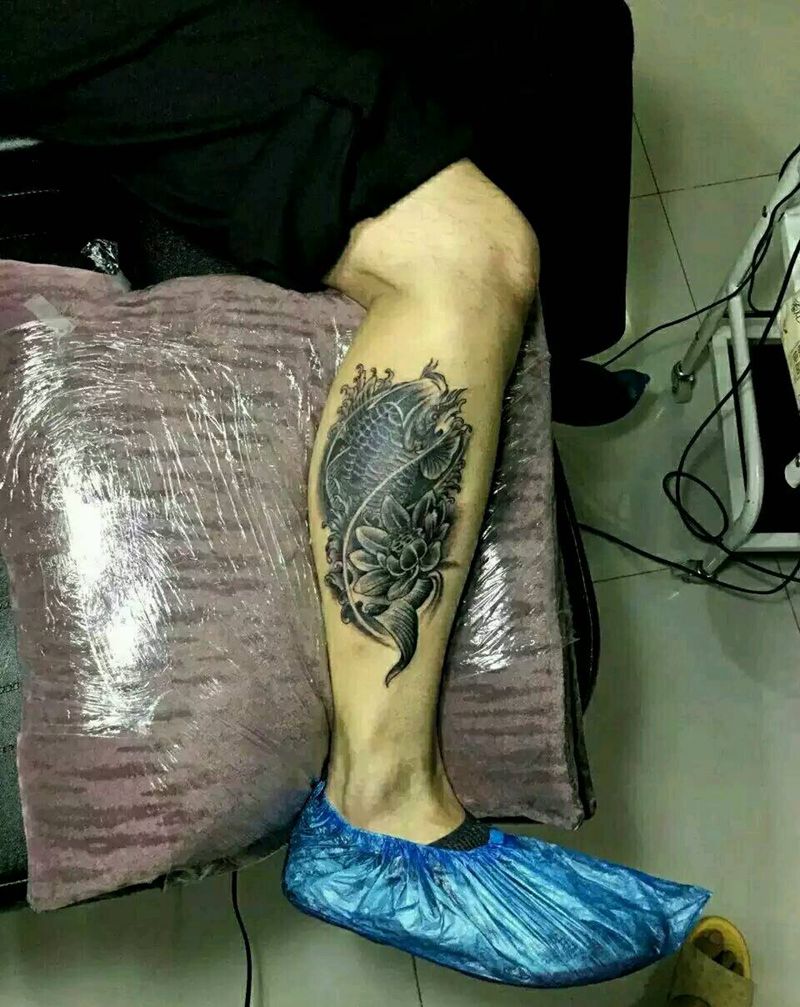 传统鲤鱼纹身图片