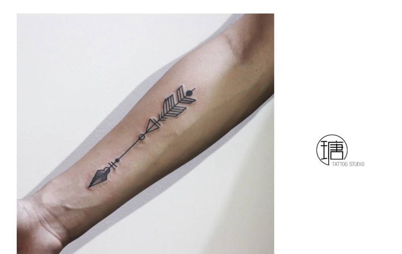 箭纹身图片_成品手臂清新纹身图案
