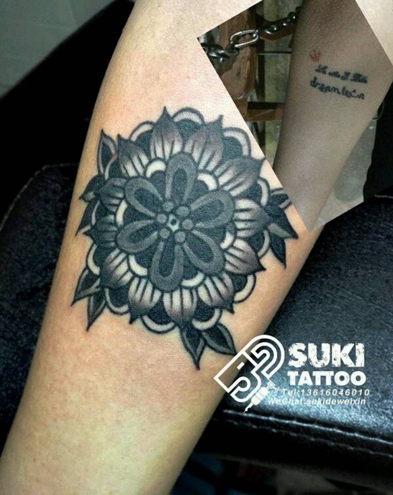 欧美小图黑灰纹身图片_手臂欧美图腾成品纹身图案