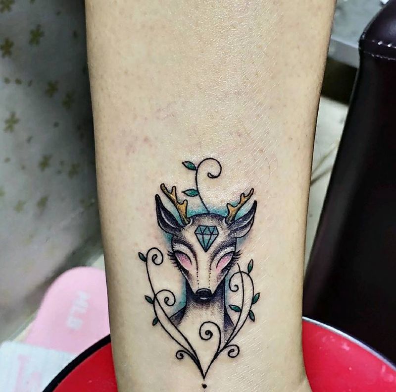 鹿纹身纹身图片_腿部手臂New SchoolOld School纹身图案