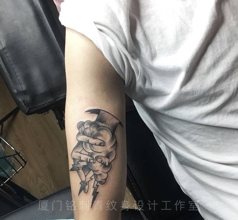 欧美黑灰纹身图片