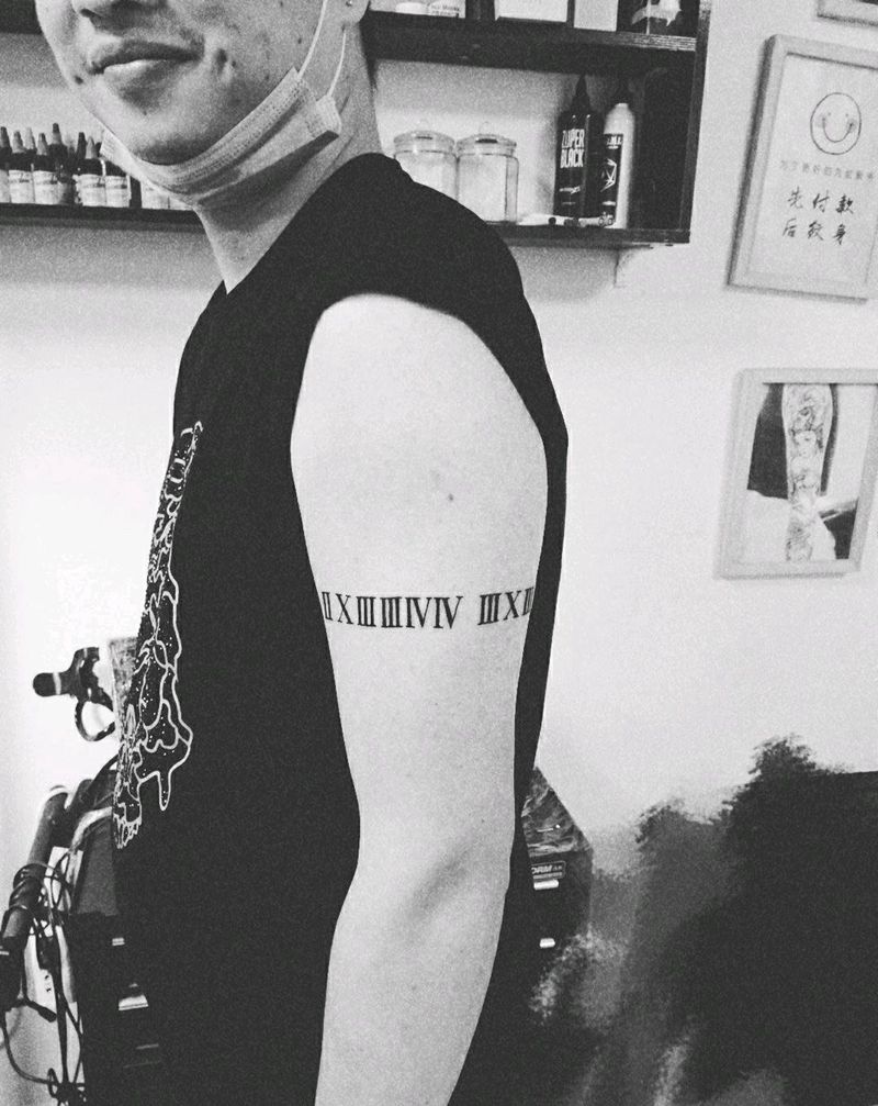 罗马数字纹身图片_手臂图腾纹身图案