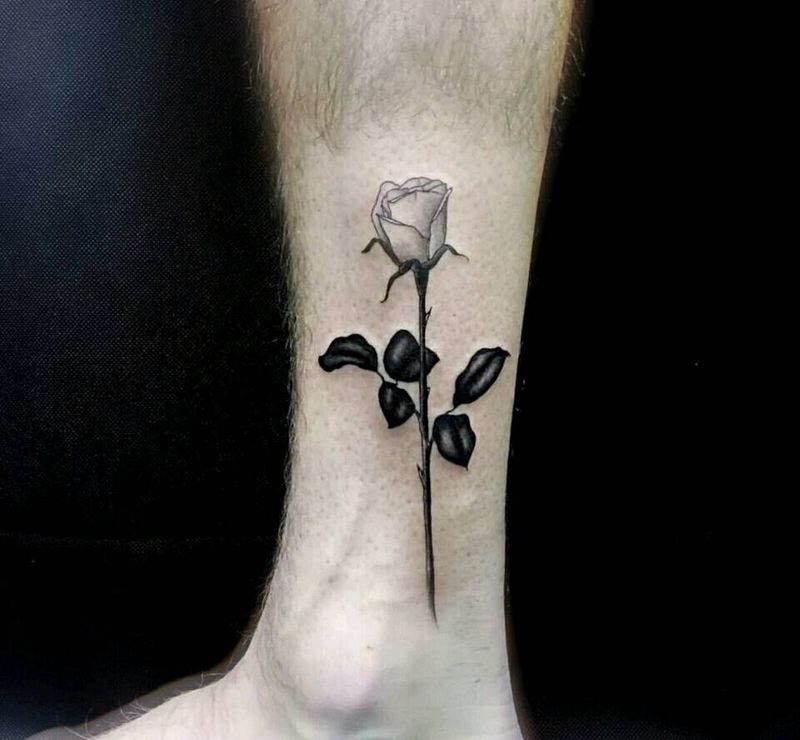 脚踝小清新纹身图片