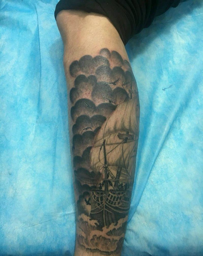 小腿帆船纹身图片_腿部欧美传统习俗写实几何静物图腾原创成品纹身图案