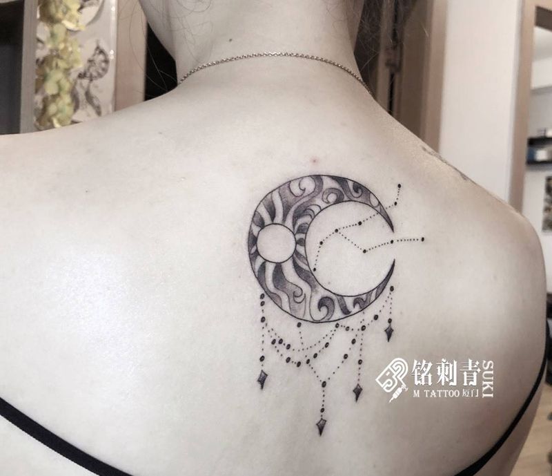 星月小清新纹身图片