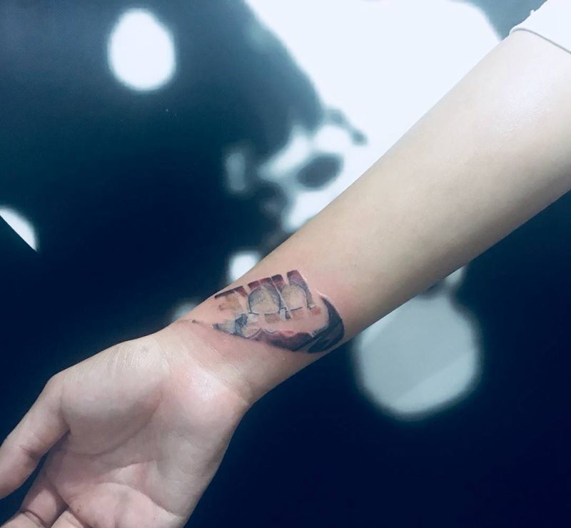 大黄牙纹身图片