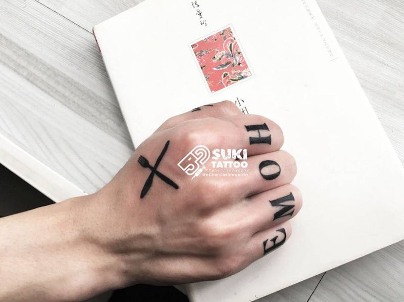 手部小图纹身图片