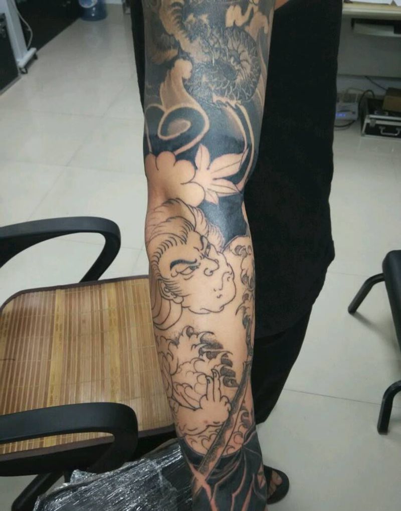 传统接花臂纹身图片_手臂老传统纹身图案