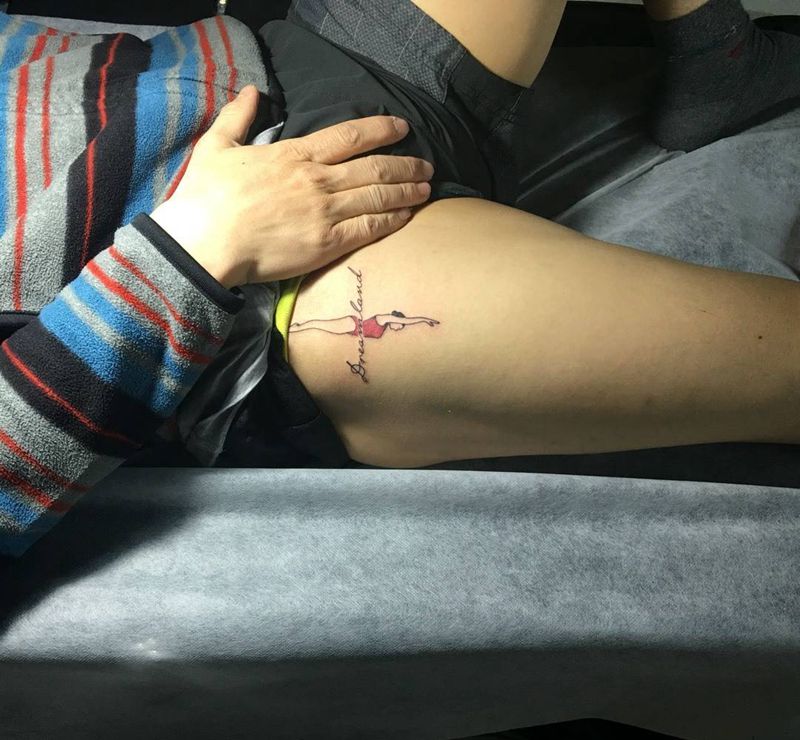 小清新纹身图片_成品腿部欧美清新人物纹身图案