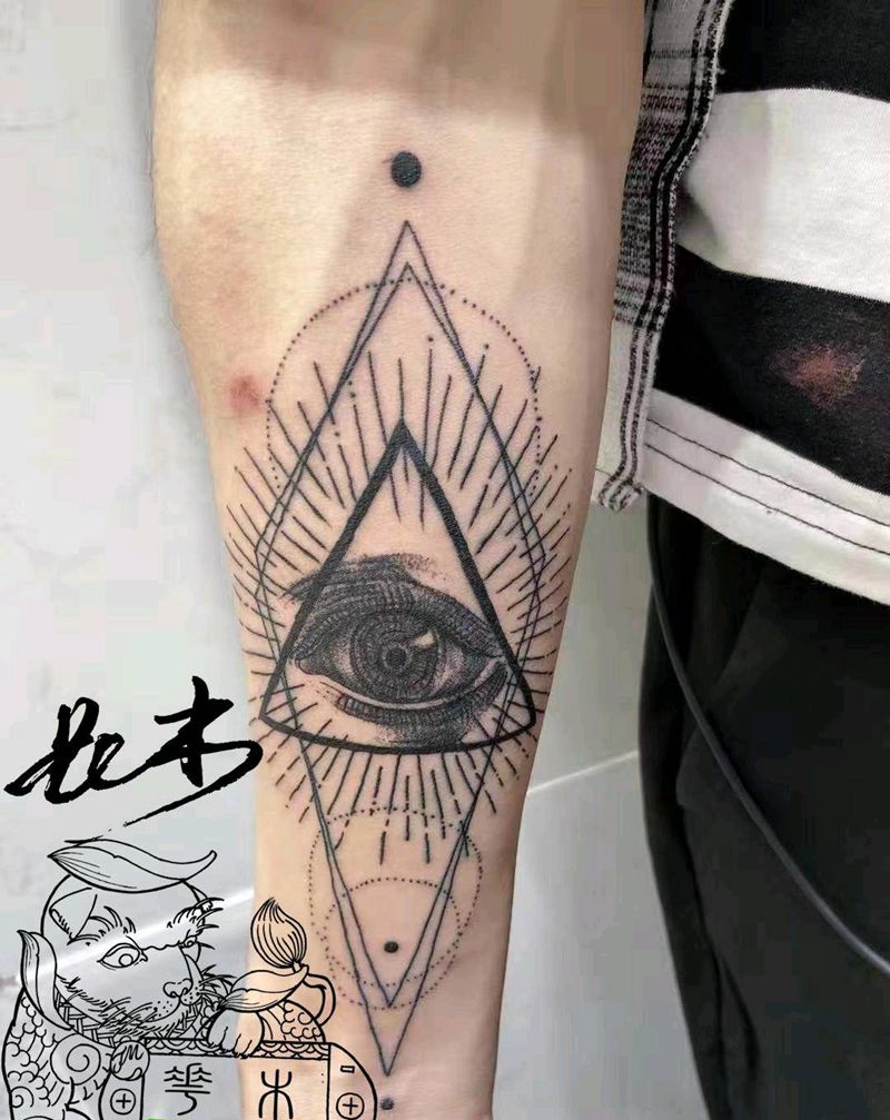 几何纹身图片_手臂几何纹身图案