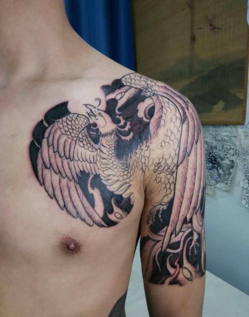 彩色凤凰半胛（未完成）纹身图片_肩部胸部手臂传统习俗清新国画鬼神原创成品纹身图案