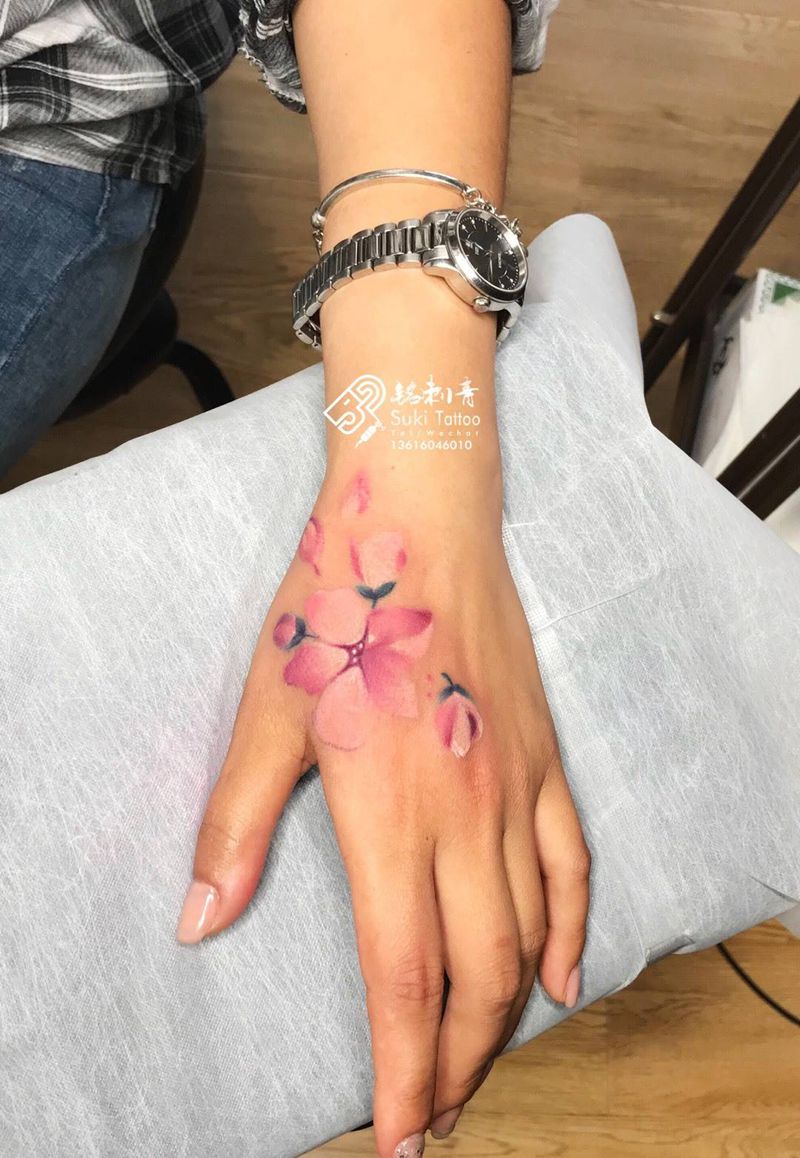 疤痕遮盖纹身图片