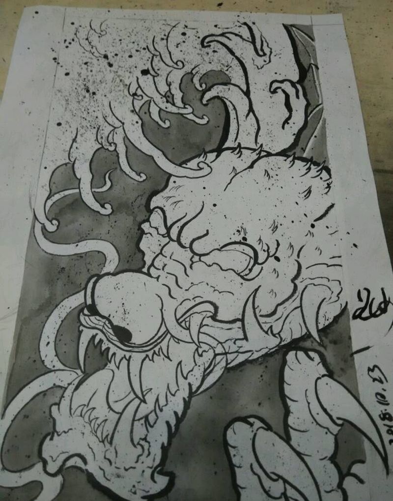 自画手稿纹身图片_新传统龙纹身图案