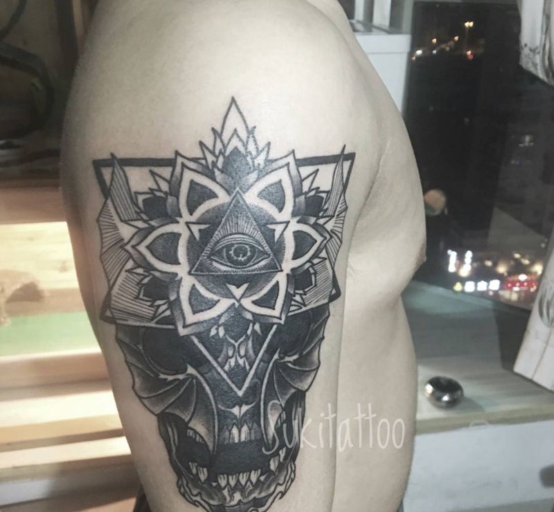 大臂骷髅纹身图片_成品欧美手臂纹身图案