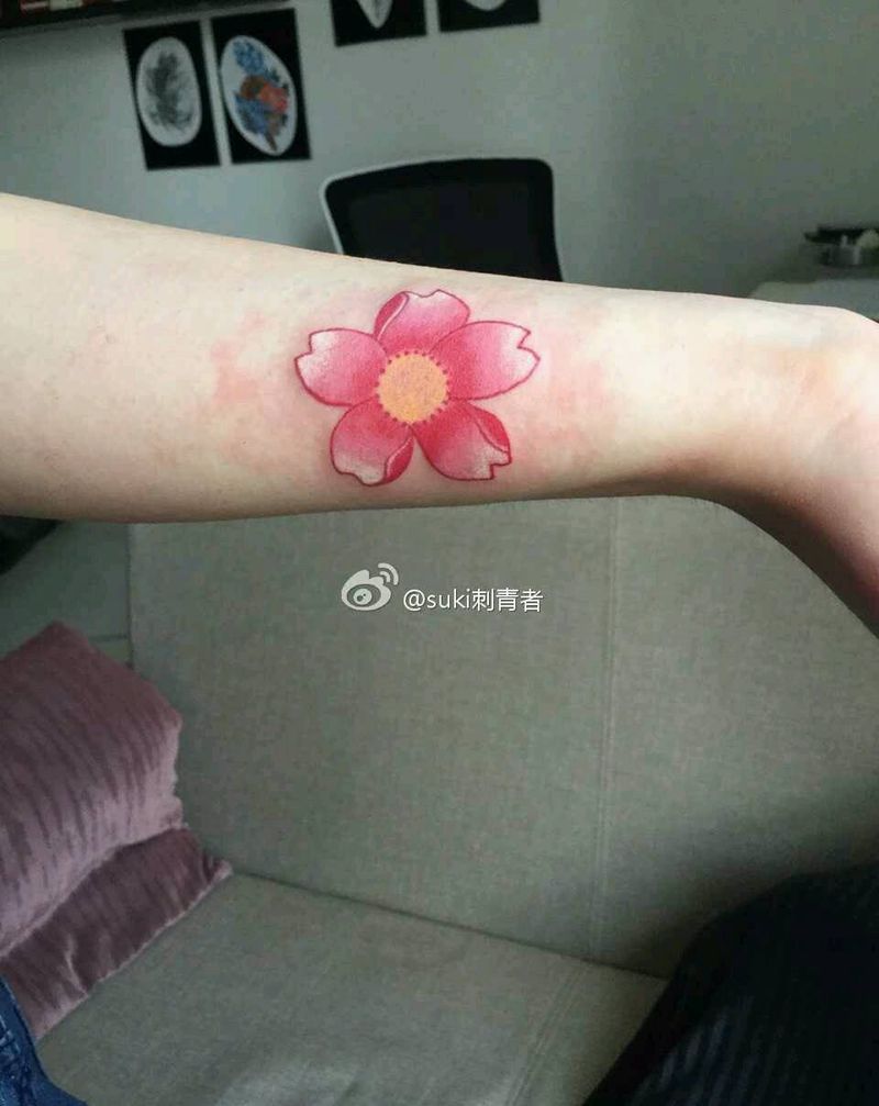 樱花纹身图片_手臂清新植物成品纹身图案