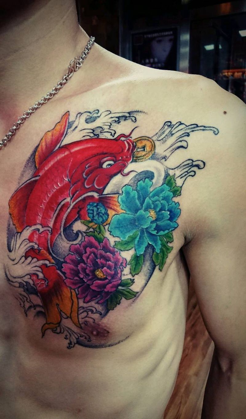 鲤鱼前胸纹身图片_胸部传统动物成品纹身图案