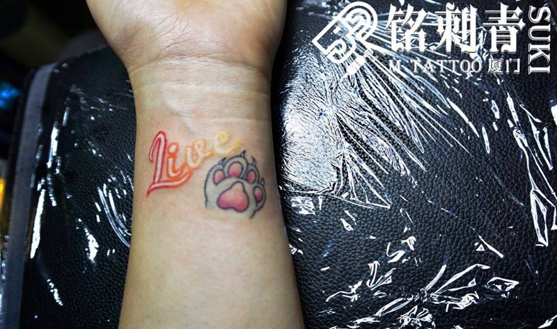 定做猫爪纹身图片_手臂New School小清新纹身图案