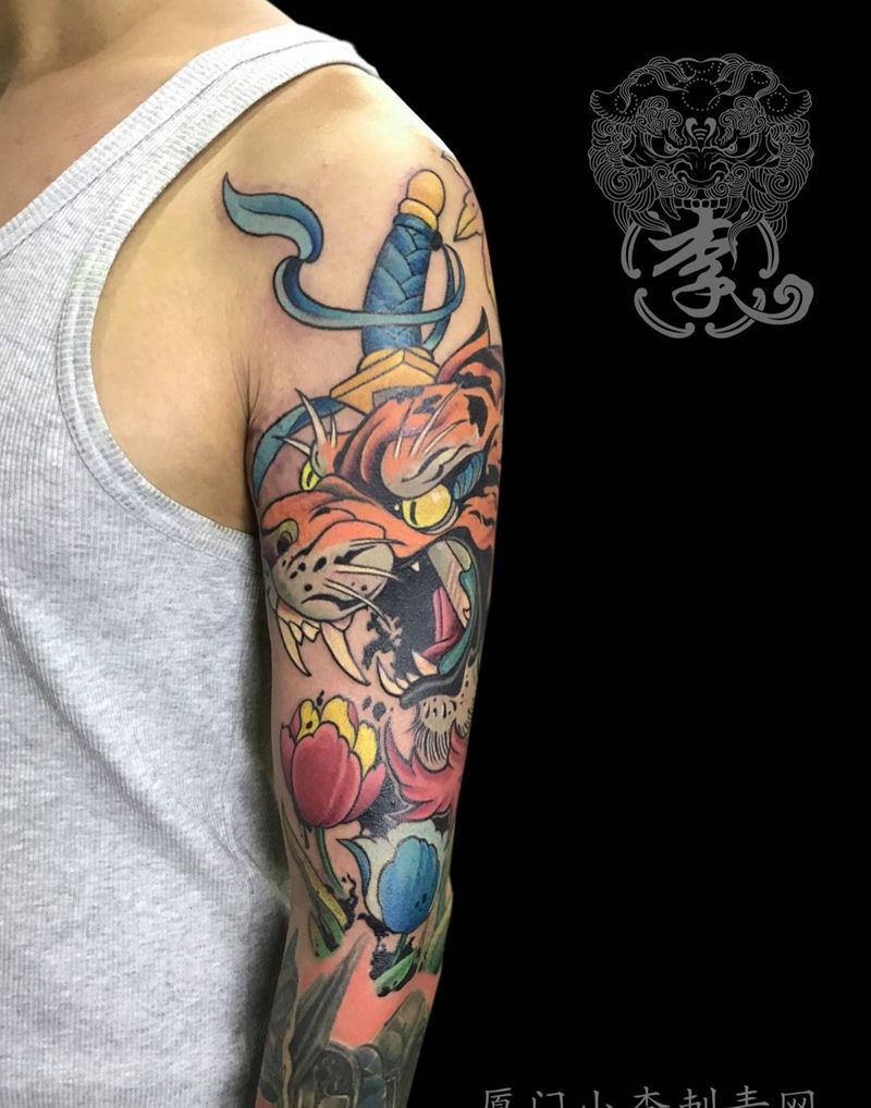 School风格纹身图片_成品手臂肩部欧美传统动物厦门佛像水墨图腾纹身图案