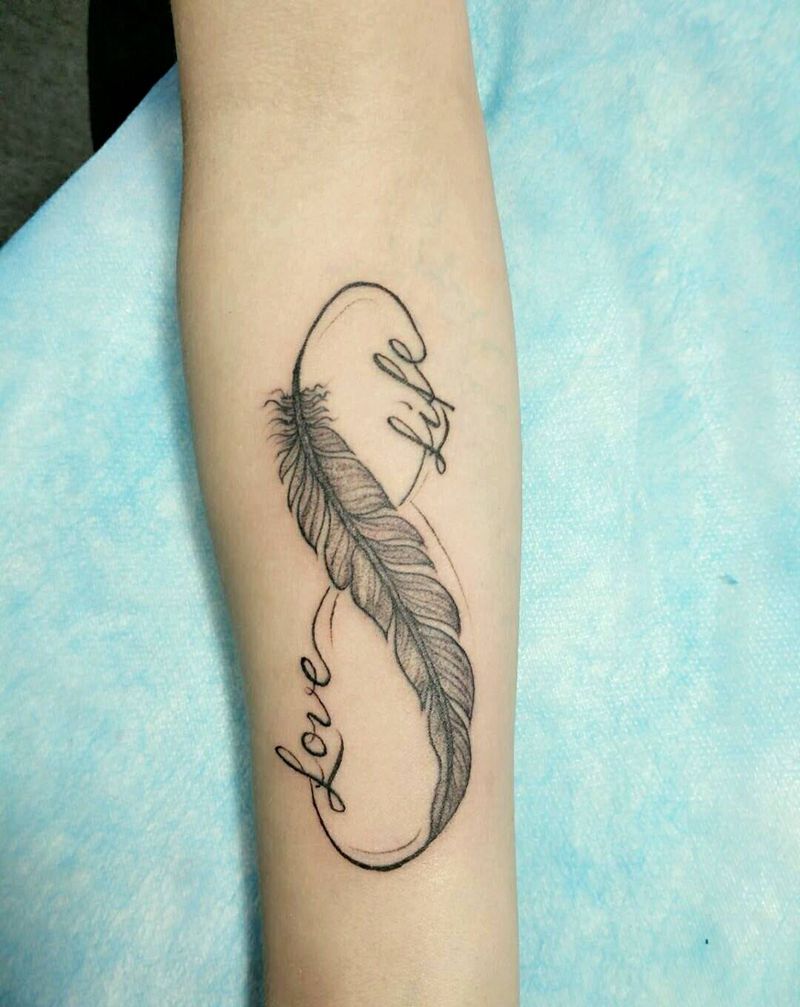 羽毛小清新纹身图片_手臂欧美清新几何字符动物静物原创成品纹身图案