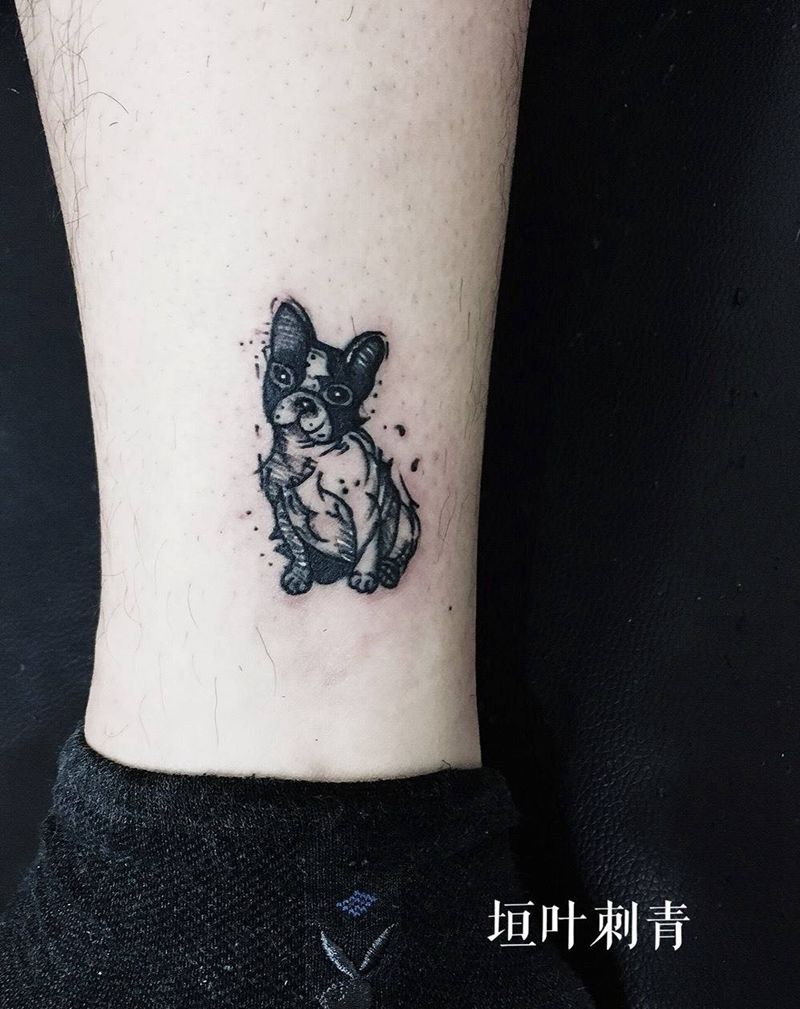 可爱法斗纹身图片