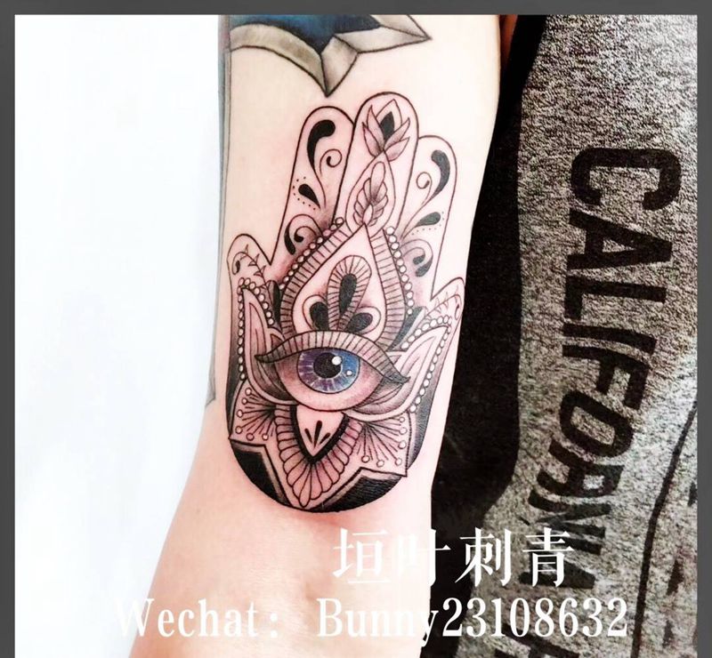 智慧之眼纹身图片