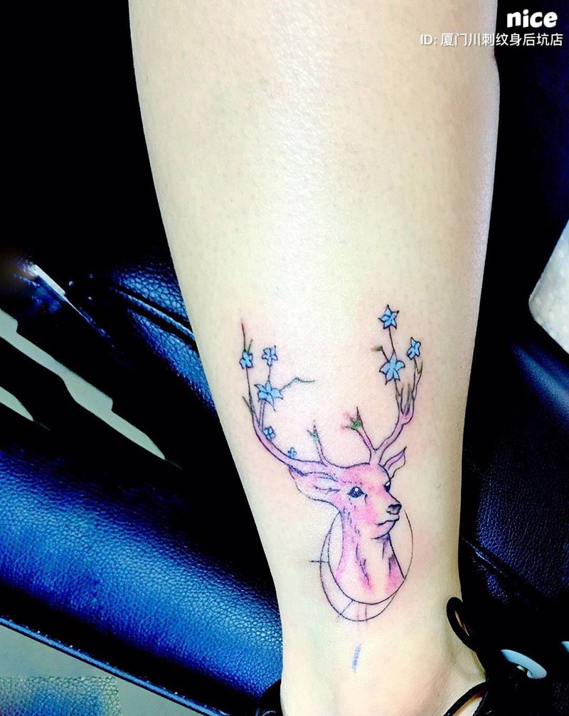 小鹿乱撞，耗时一个小时纹身图片