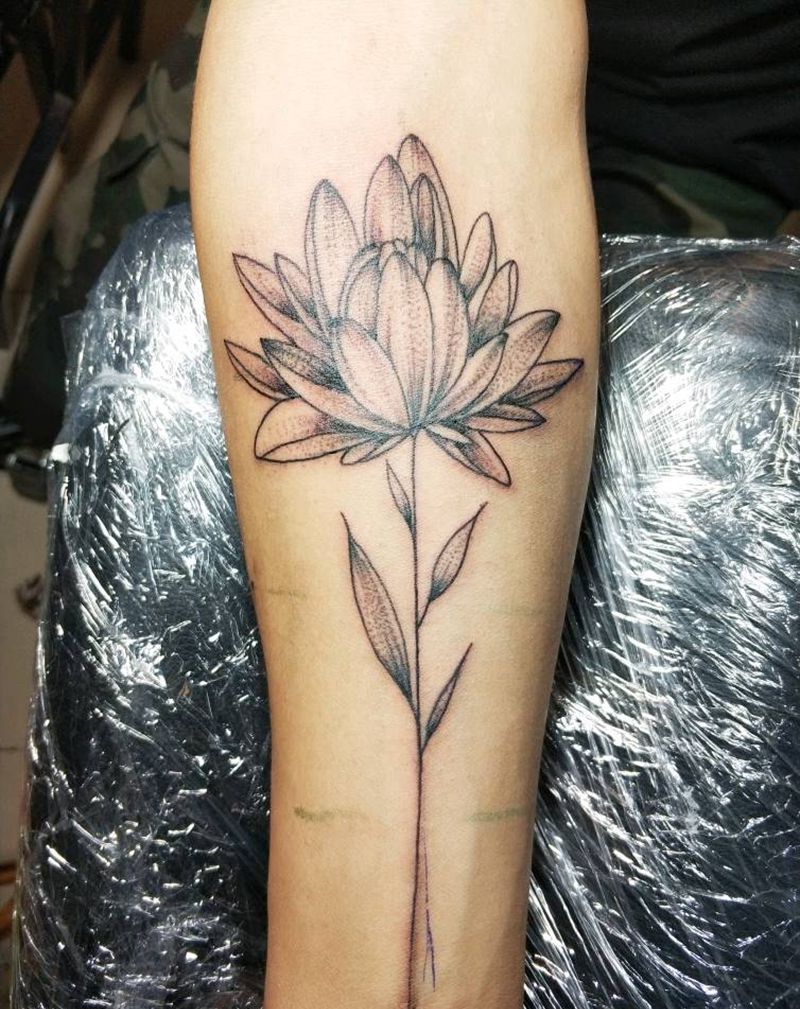 花纹身图片_手臂手部清新植物成品纹身图案