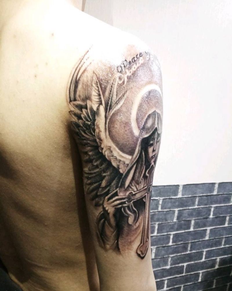 信仰_人间使者纹身图片_肩部手臂欧美肖像写实鬼神宗教天使十字架成品纹身图案