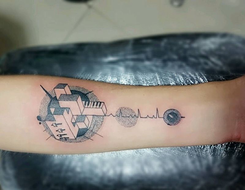 什么风格都会纹身图片_肩部胸部腰部手臂腿部手部脚部欧美传统静物纹身图案