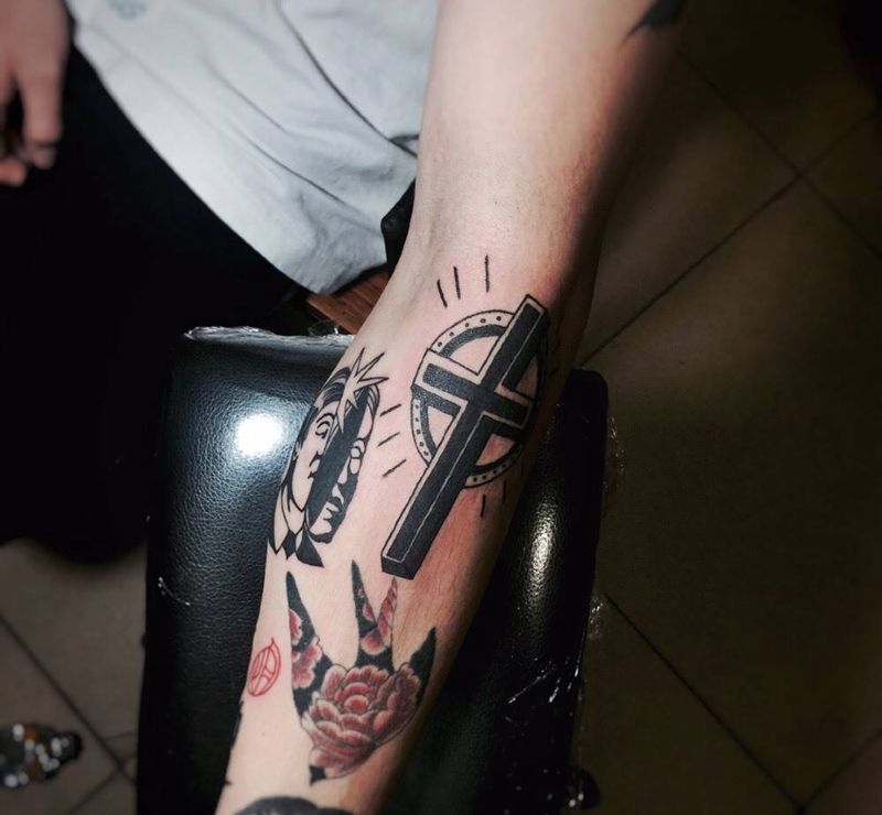 震精了，受不了纹身图片