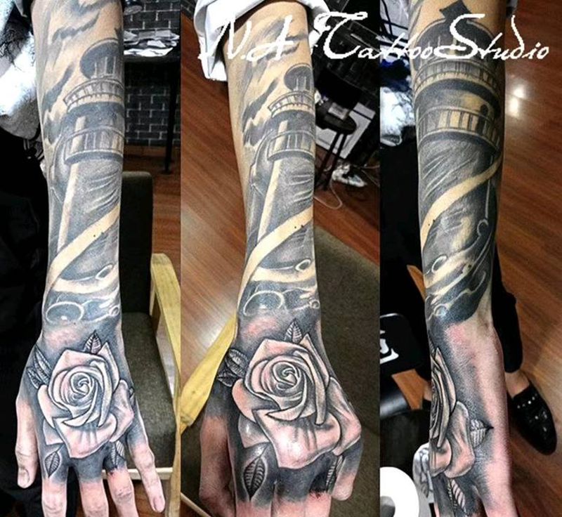 瞭望塔接手背玫瑰纹身图片_手臂手部欧美静物原创成品纹身图案