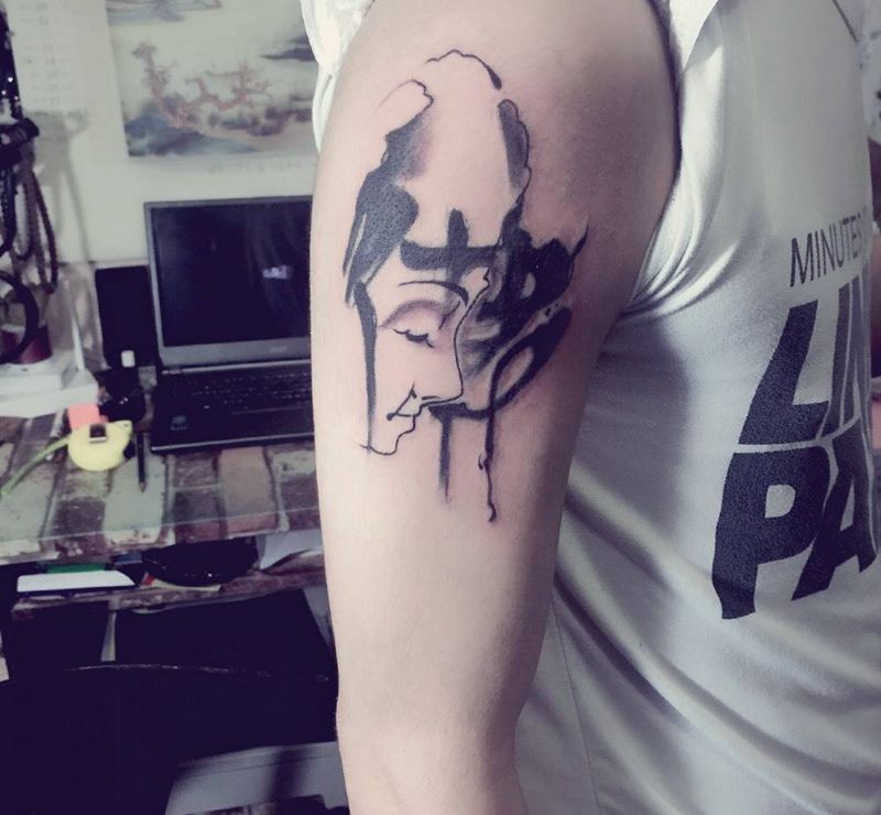 买了佛冷纹身图片