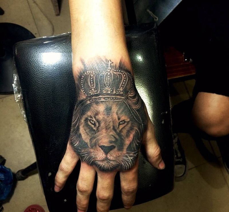 狮子纹身图片