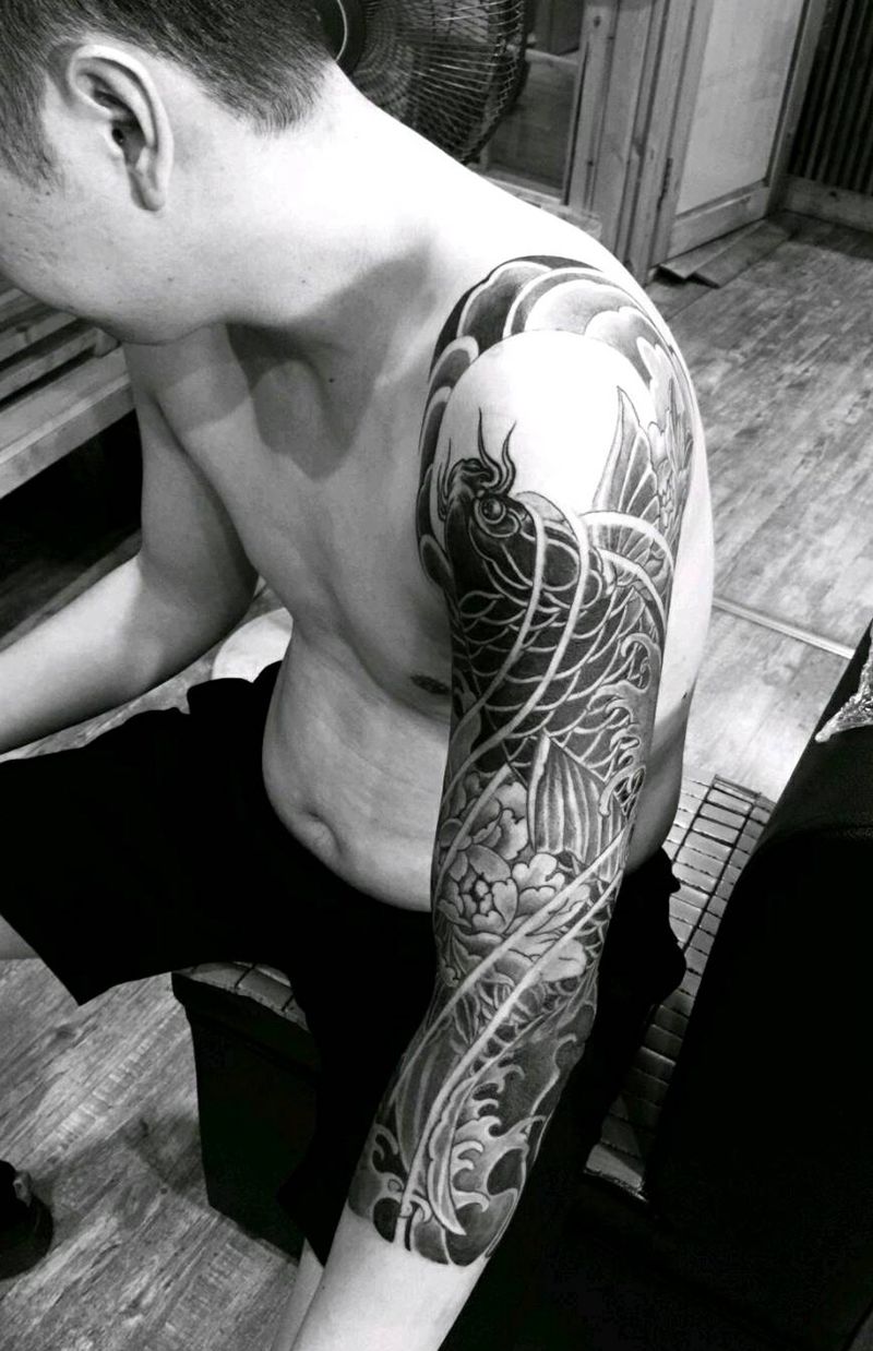 罗龙刺青纹身图片