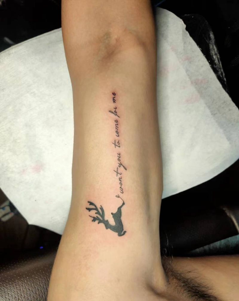 鹿纹身图片_手臂纹身图案