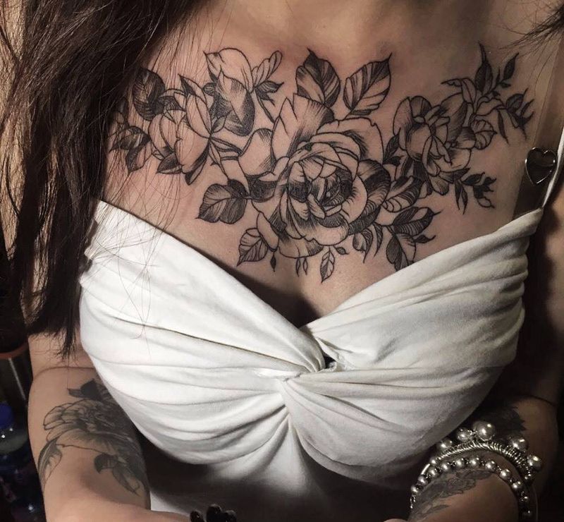 遮盖花胸纹身图片