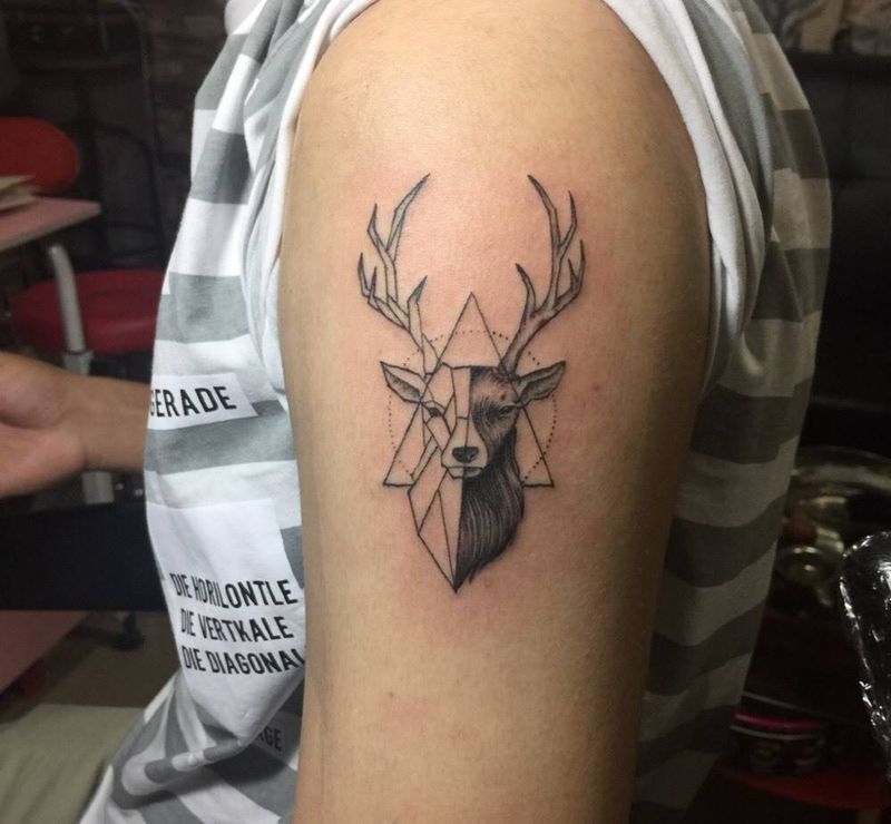 老客户介绍纹身图片