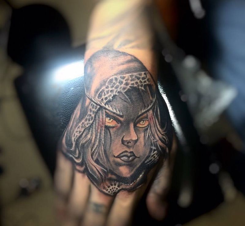 手背纹身，你怎么看，活动特价纹身图片