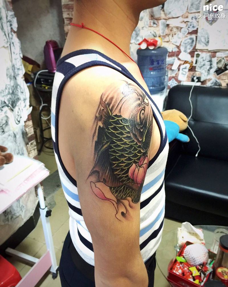 遮盖旧纹身，夏天可以光膀子纹身图片