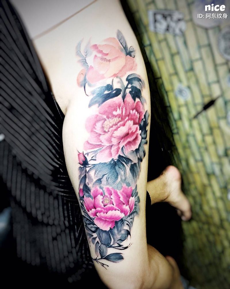 帅哥喜欢花,干就完了纹身图片