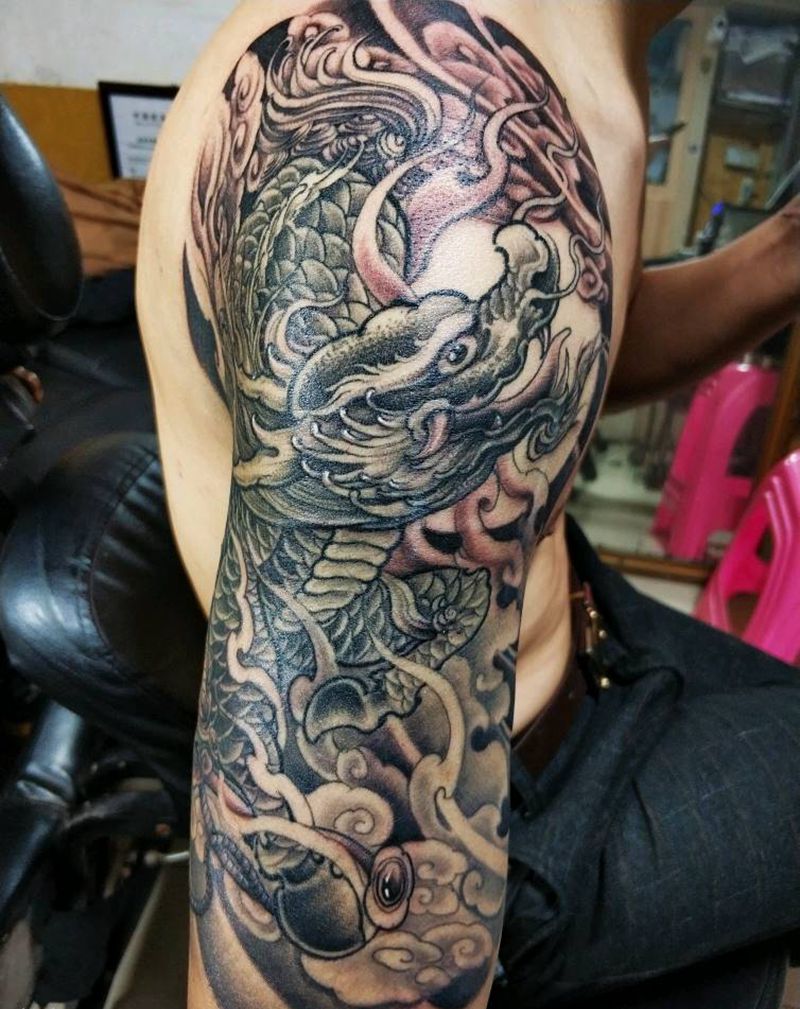 麒麟臂纹身图片_臀部新传统纹身图案