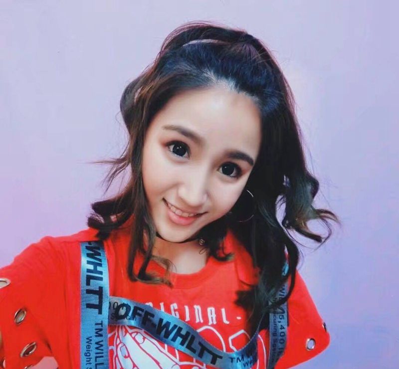 美女纹身师小七作品纹身图片_成品手臂腿部欧美清新肖像人物字符植物肩部纹身图案