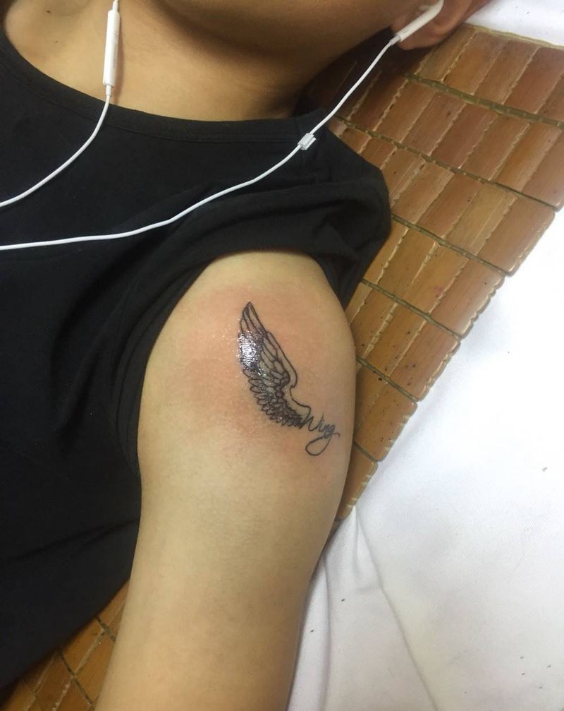 小翅膀纹身图片
