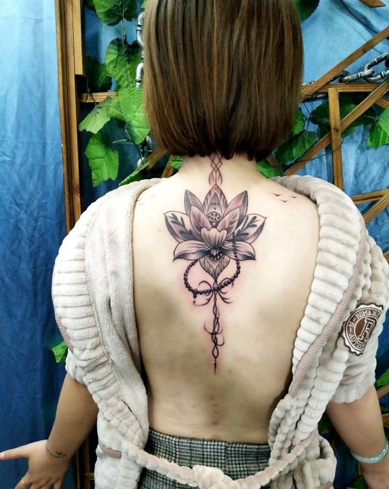 。纹身图片_背部纹身图案