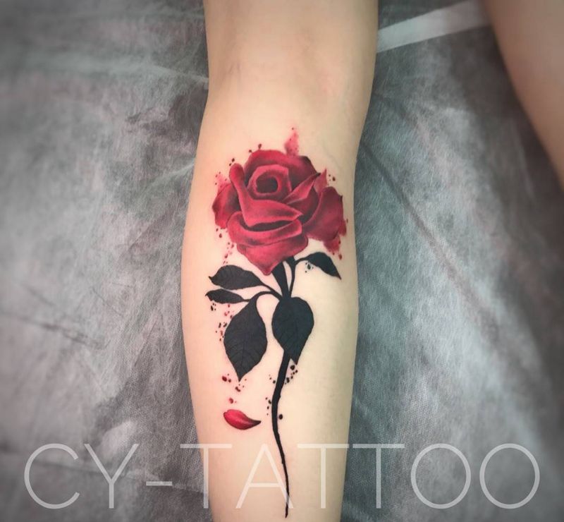 水彩玫瑰纹身图片_植物欧美清新写实国画手臂腿部成品纹身图案