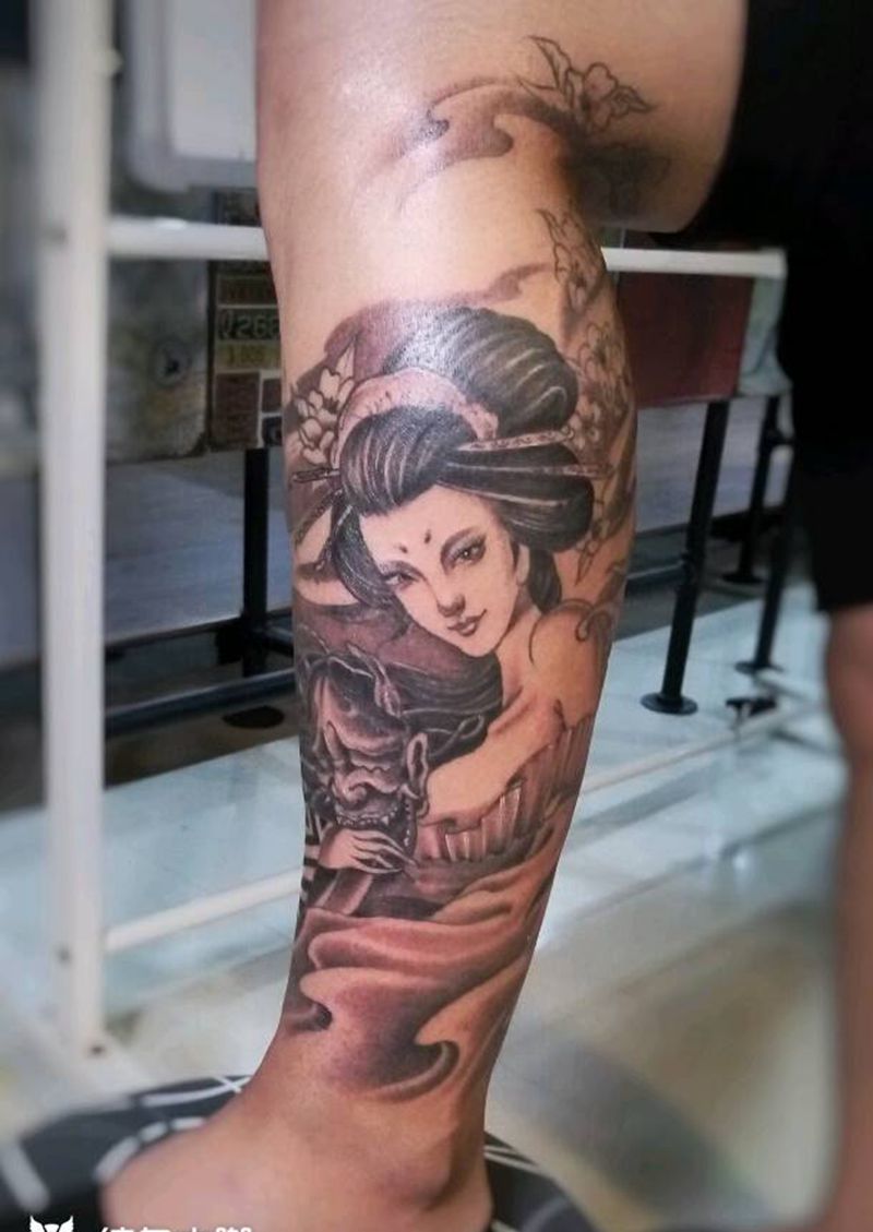 艺妓纹身图片_腿部欧美传统写实国画人物植物成品纹身图案