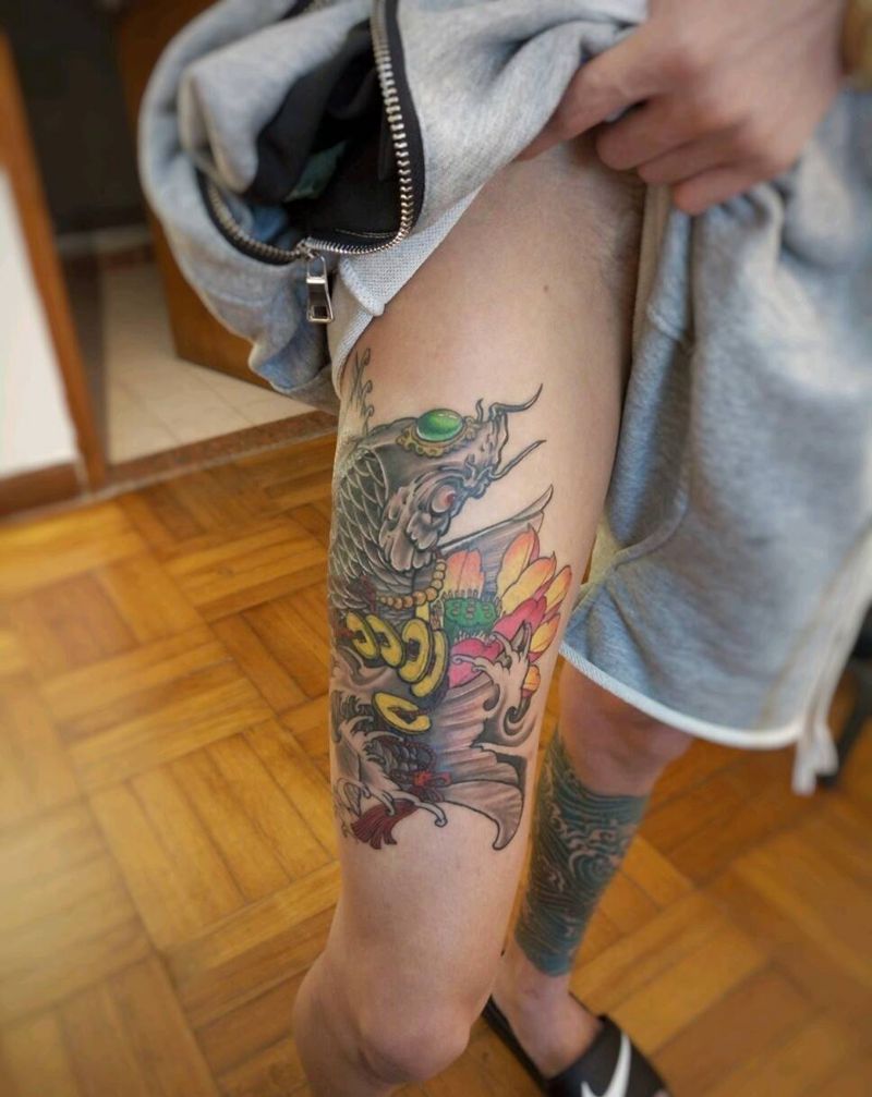 大腿招财鲤鱼纹身图片_背部手臂腿部传统习俗国画动物植物宗教成品纹身图案