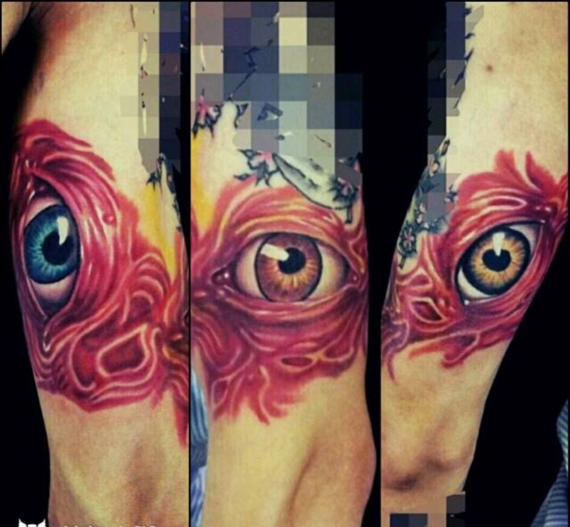 原创作品《寄生眼》纹身图片_手臂欧美写实人物鬼神原创成品纹身图案